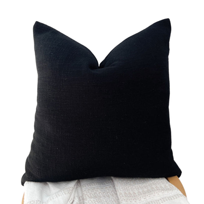 Our black cushions are perfect texture cushion to style a bed or to use as a sofa cushion. Black Cushion covers 50x50 - Square cushion covers