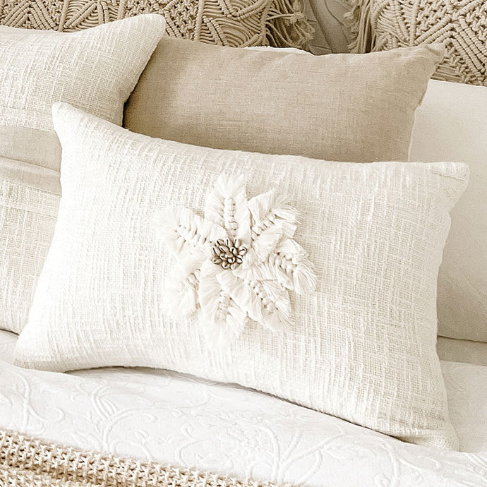 This cream macrame Boho cushion will be the perfect bohemian decorating piece whether you want to create a boho bedroom or lounge.